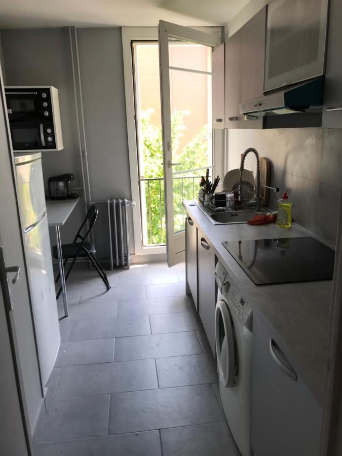 Jardins De La Noue Lägenhet Villeneuve-la-Garenne Exteriör bild